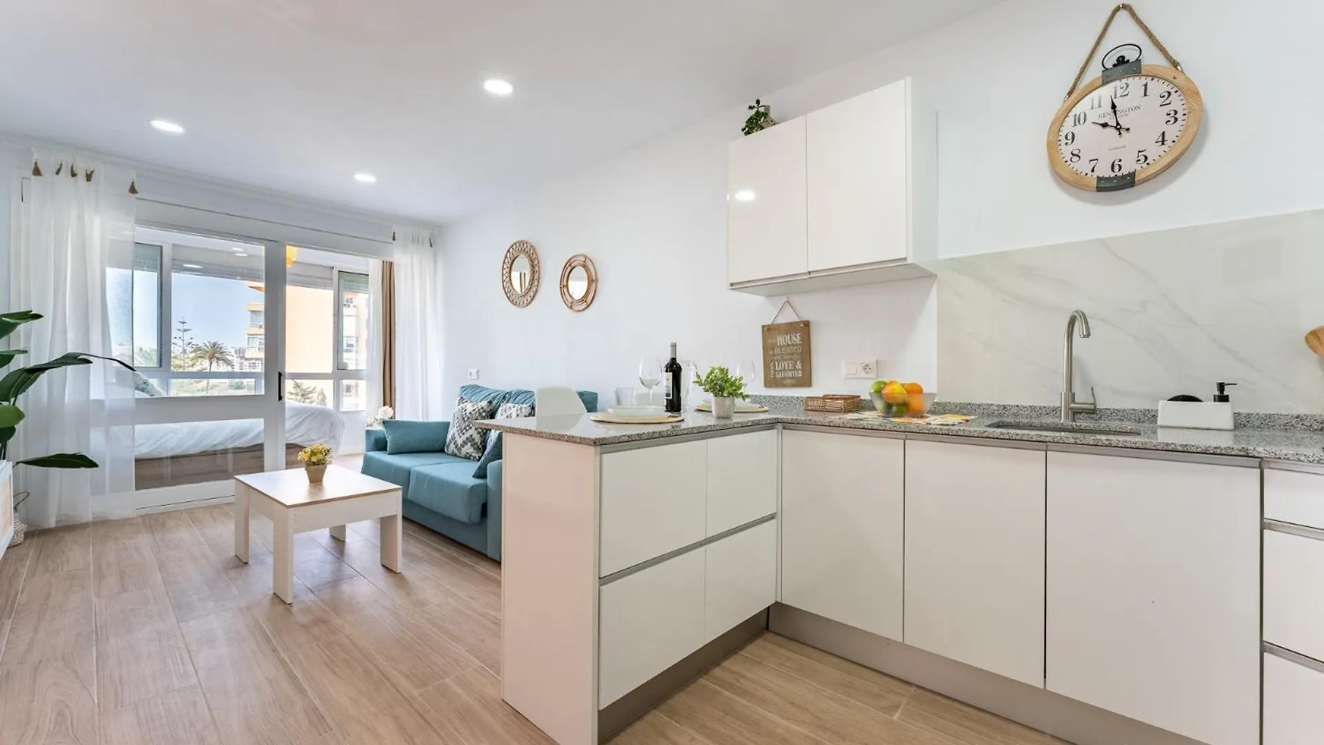 Malagasuite Cozy Studio & Pool Torremolinos